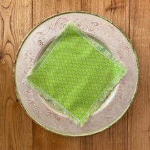 Charger l'image dans la galerie, Petites serviettes de table coloris variés par 6 ou par 12