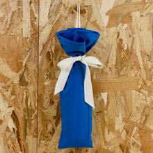 Charger l'image dans la galerie, Emballage spécial bouteille couleur bleu.
