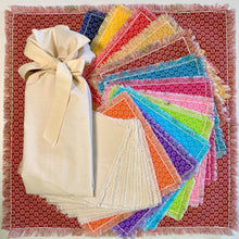 Load image into Gallery viewer, Idée cadeau Sets de serviettes cocktail en tissu
