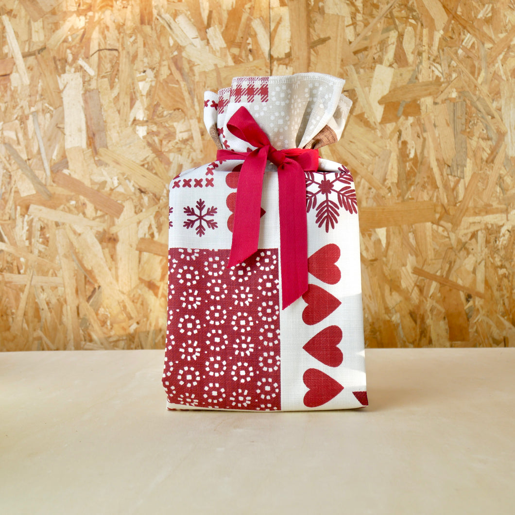 Emballage cadeau réutilisable taille XS Noël. 100% coton, 100% français, 100% réutilisable. Ceci n'est pas un furoshiki, c'est une alternative au papier cadeau